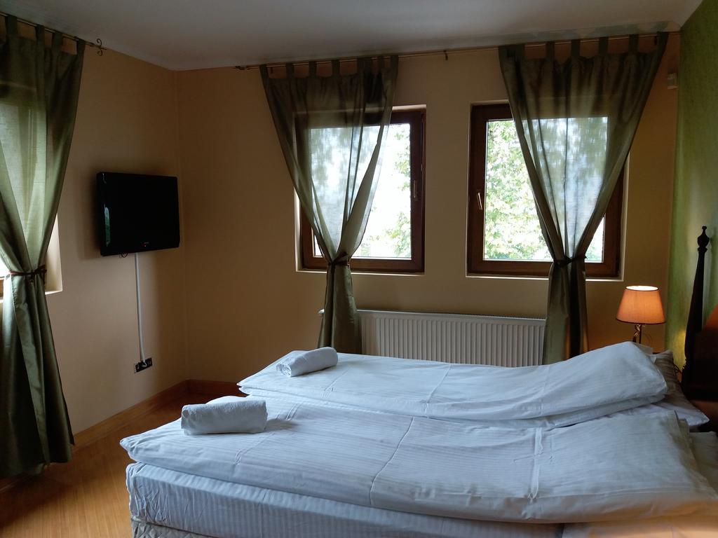 Guest house Vila Hayat