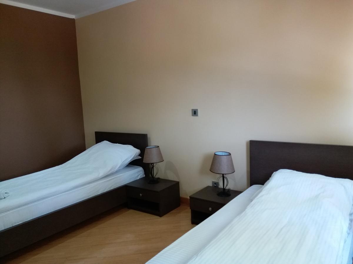 Guest house Vila Hayat 3*
